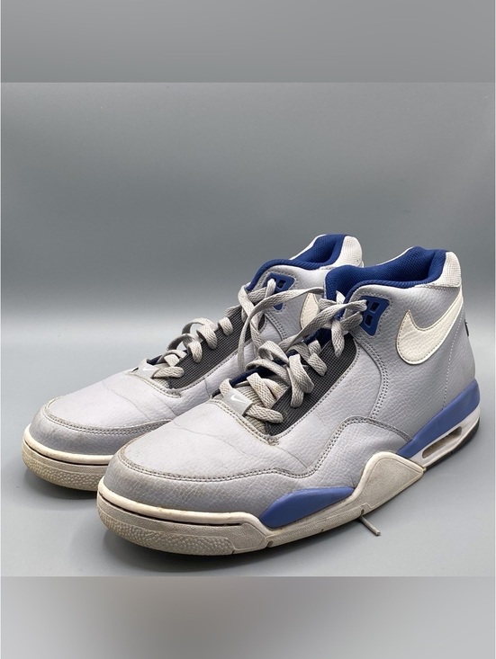 Nike Other - Nike Men's Gray and Navy Sneakers